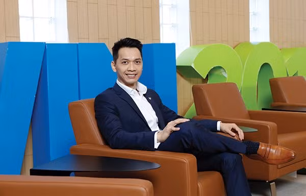 Chủ tịch Ngân hàng ACB có thêm 500 tỷ đồng sau vũ đạo 'Cô đơn trên sofa'