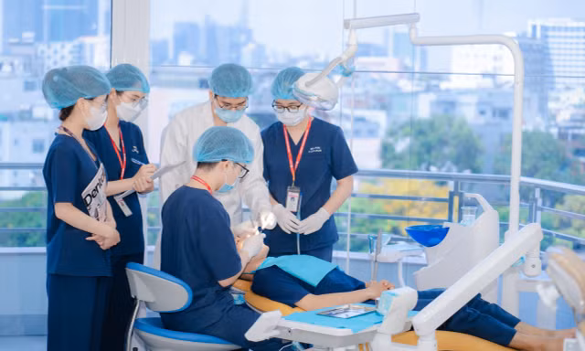 Điểm sàn xét tuyển khối ngành Sức khỏe các trường phía Nam