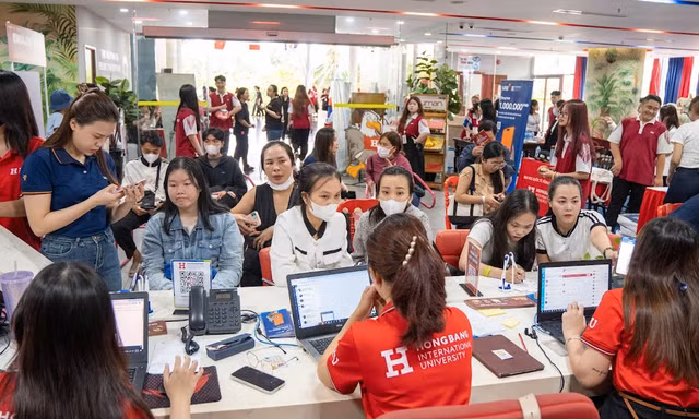 HIU công bố điểm chuẩn theo phương thức xét điểm thi tốt nghiệp THPT