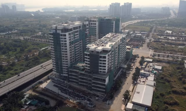 Thị trường bất động sản 'đóng băng' nhưng giá vẫn tăng 