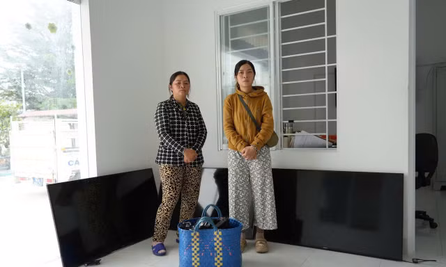 Hai chị em ruột đột nhập loạt trường mẫu giáo để trộm hàng chục tivi, máy tính
