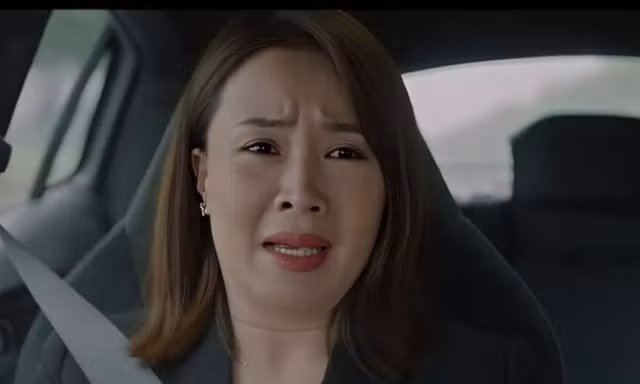 'Thấy Hồng Diễm là tắt tivi'