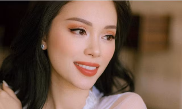 Cuộc sống làm dâu hào môn của Linh Rin