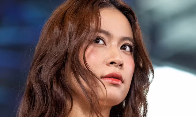 Hoàng Thùy Linh ẩn ý công khai yêu Đen Vâu?