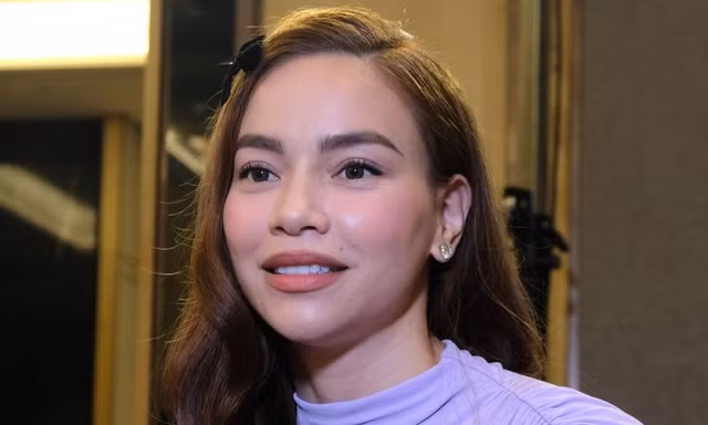 Hồ Ngọc Hà, Lệ Quyên hát trên sân khấu chưa từng có ở Hoa hậu Việt Nam