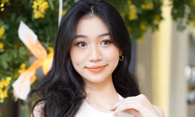 Nét sắc sảo của á khôi có vòng eo 58 cm tại Hoa hậu Việt Nam 