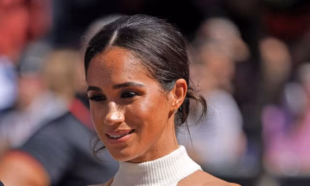 Vẻ ngoài mới của Meghan Markle bị chế giễu