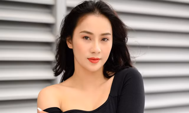 Ca khúc nhạc ngoại lời Việt gây sốt TikTok của Phạm Lịch gây tranh cãi