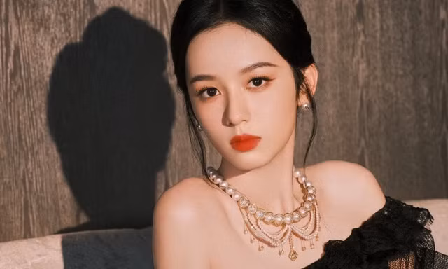Diễn xuất thảm họa của Châu Dã, Vương Hạc Đệ khiến rating phim còn 0%