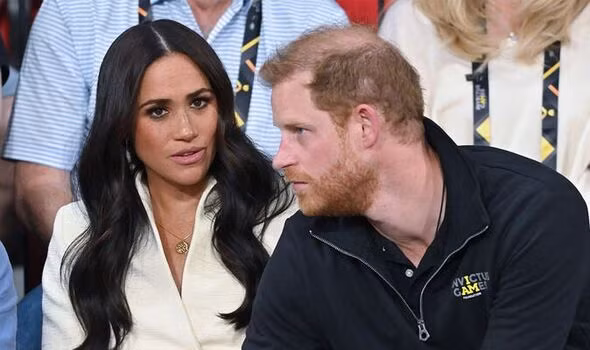 Harry phát ngán với Meghan Markle