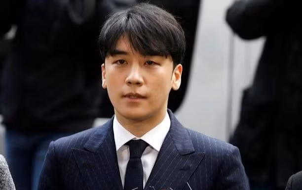 Seungri (Big Bang) sau khi ra tù: Thường xuyên tới hộp đêm