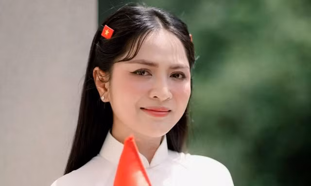 Showbiz 30/4: Nguyễn Văn Chung tiếp tục lên tiếng về 'Viết tiếp câu chuyện hòa bình' 