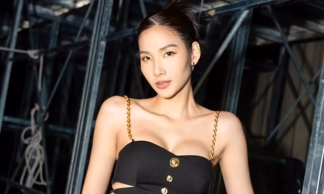 Đâu là sự thật Hoàng Thùy tố bị người trong showbiz chèn ép