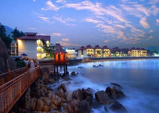 Resort 4 sao Hoàng Gia Quy Nhơn do vợ ông Trần Bắc Hà làm chủ đã được chuyển nhượng lại cho các em ruột của bà ấy.
