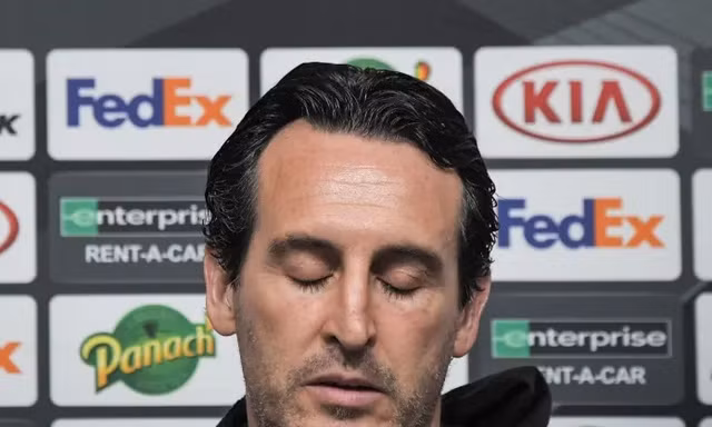 HLV Unai Emery của Arsenal.