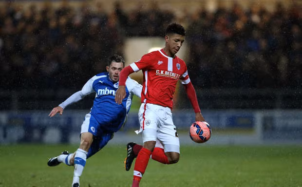 Mason Holgate đã chính thức trở thành người của M.U.