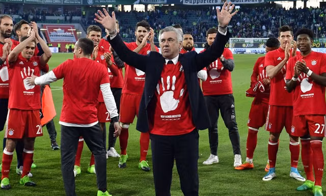 HLV Ancelotti xác lập kỳ tích trên băng ghế huấn luyện.
