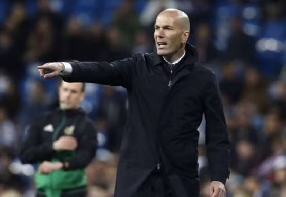 HLV Zinedine Zidane muốn Real Madrid giành 24 điểm trong 8 trận còn lại.