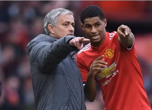Đến lượt Marcus Rashford bị HLV Mourinho chỉ trích.