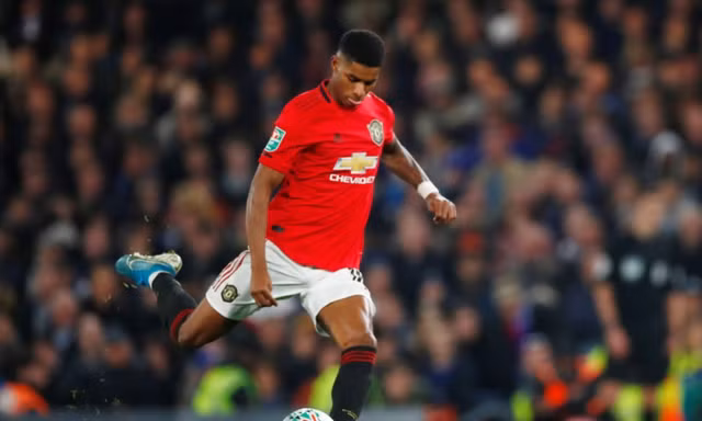 Marcus Rashford tỏa sáng giúp M.U đánh bại Chelsea.
