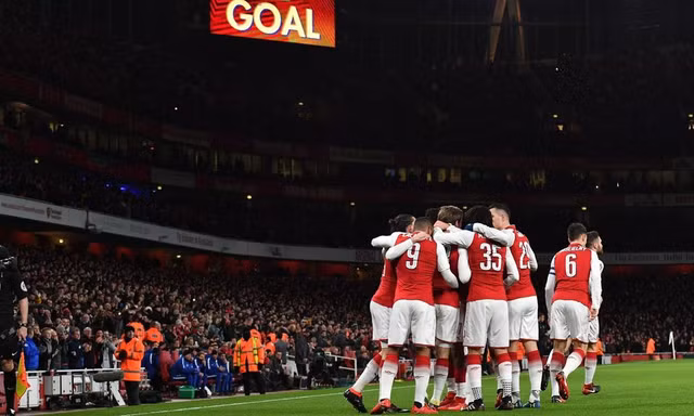 Arsenal thiết lập nhiều cột mốc đáng nể sau khi hạ Chelsea.