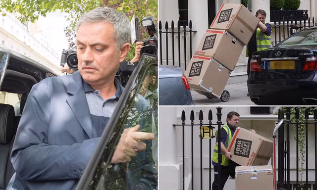 Mourinho dọn nhà để chuyển tới Manchester.