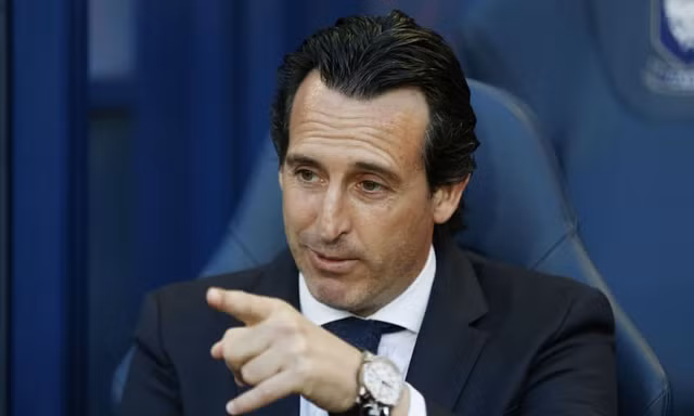 HLV Emery thanh lý 7 cầu thủ tại Arsenal.