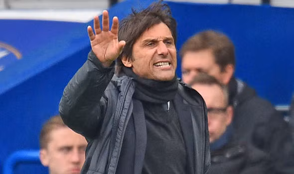 HLV Antonio Conte không lo lắng về tương lai.