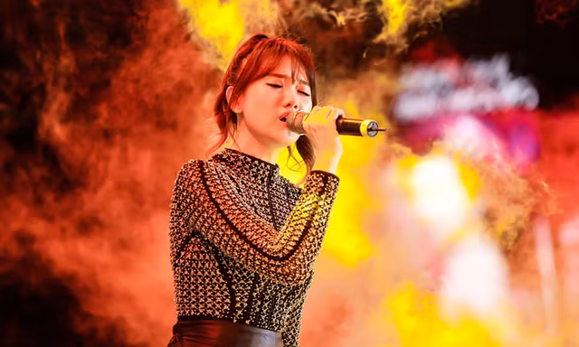 Hari Won tất bật chạy show sau khi kết hôn