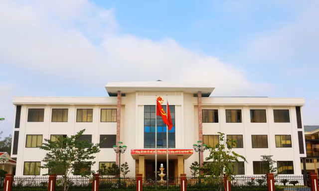 Loạt lãnh đạo Cô Tô bị kỷ luật liên quan vụ Bí thư Huyện ủy bị tố hiếp dâm