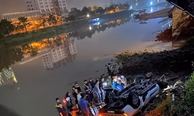 Nguyên nhân ban đầu vụ xe bán tải rơi sông Ka Long khiến 2 người chết