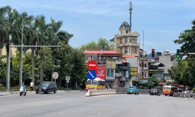 Quảng Ninh vắng bóng xe 'hổ vồ' sau phản ánh của báo Tiền Phong