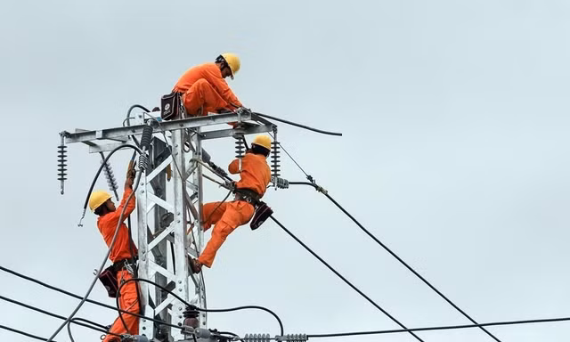 Hệ thống điện quá tải, Quảng Ninh buộc cắt điện bất khả kháng