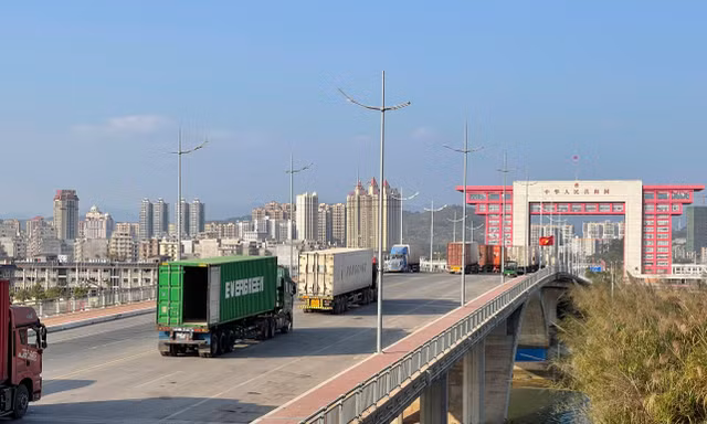 Quảng Ninh kêu gọi dừng đưa hàng nông, lâm, thủy hải sản lên cửa khẩu
