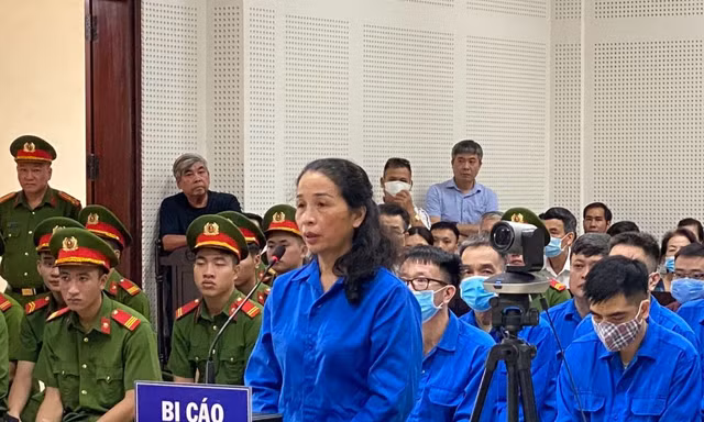 Cựu Giám đốc Sở GD&ĐT Quảng Ninh muốn bán tài sản để nộp lại 14 tỷ nhận hối lộ