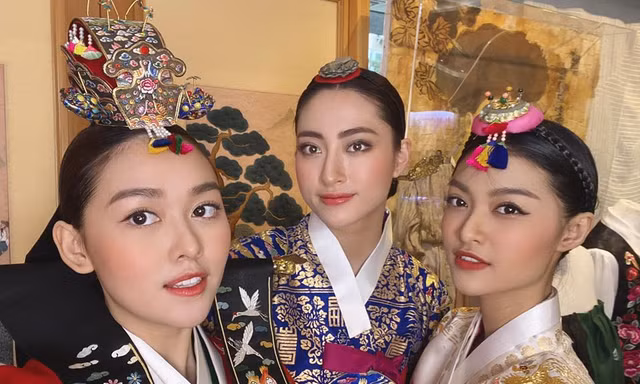 Lương Thuỳ Linh, Tường San, Kiều Loan đẹp 'bất phân thắng bại' khi mặc hanbok 