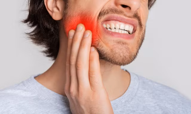 Bác sĩ chỉ cách tránh khỏi những cơn đau răng tê tái