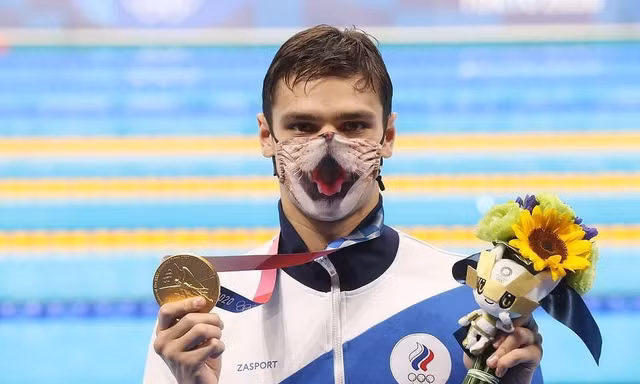 Netizen thắc mắc sao nhận huy chương mà quạu, VĐV Olympic Tokyo trả lời chuẩn "sen ưu tú"