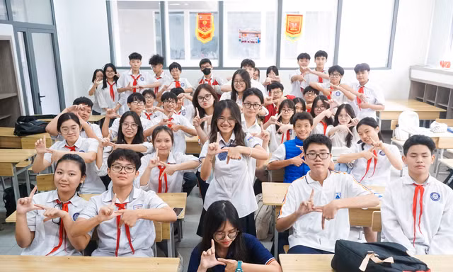 High School Help Kit: Dự án giúp teen lớp 9 "vượt vũ môn" kỳ thi chuyển cấp