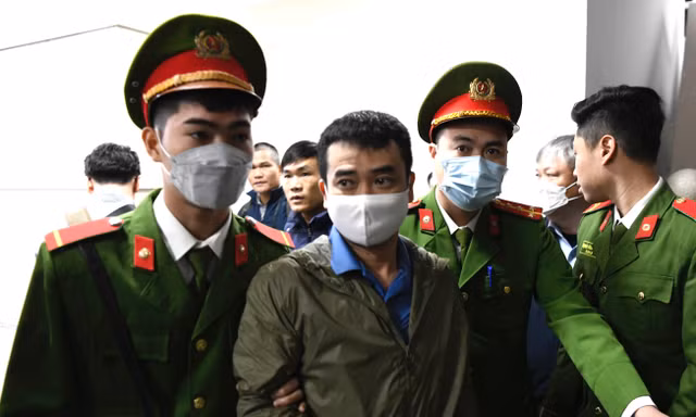 Kinh ngạc với khối tài sản bị phong tỏa của Tổng giám đốc Công ty Việt Á Phan Quốc Việt