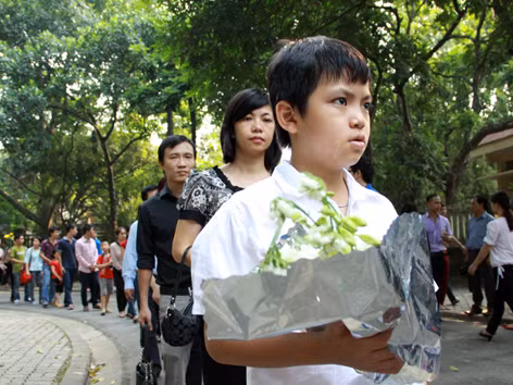 Xin người yên nghỉ!