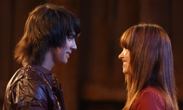 Demi Lovato tiết lộ “Camp Rock” sẽ trở lại với “phiên bản người lớn” trong phần 3?