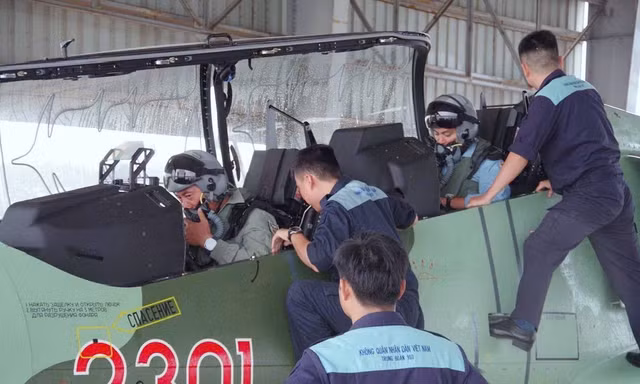 Các tổ bay L-39NG chuyển sân tham gia nhiệm vụ A80