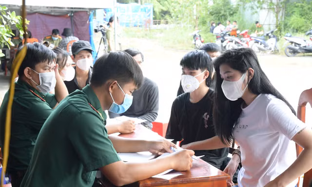 Tiếp nhận 71 người tháo chạy khỏi casino ở Campuchia