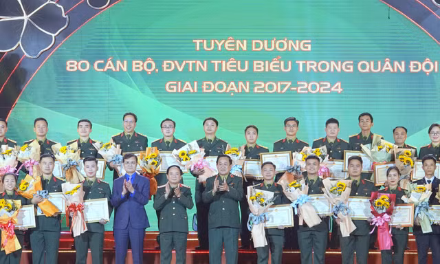 Rộn ràng khúc quân hành thời đại của tuổi trẻ Quân đội