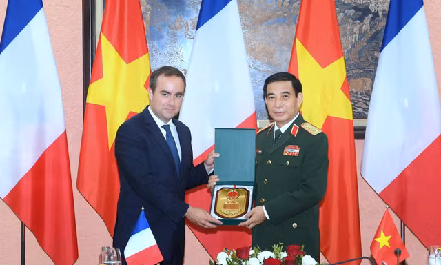 Hội đàm quân sự cấp cao Việt - Pháp: Hướng tới tương lai tốt đẹp của hai nước