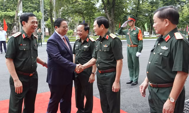 Thủ tướng Phạm Minh Chính dự Hội nghị Quân chính toàn quân 