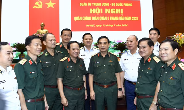 Thực hiện chặt chẽ quy hoạch lãnh đạo Bộ Quốc phòng nhiệm kỳ 2026-2031