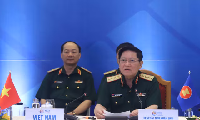Đại tướng Ngô Xuân Lịch phát biểu tại ADSOM+, sáng 7/7