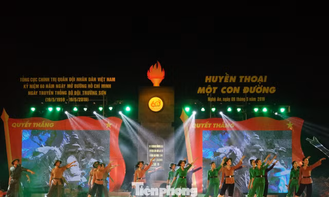Lắng đọng ‘Huyền thoại một con đường’